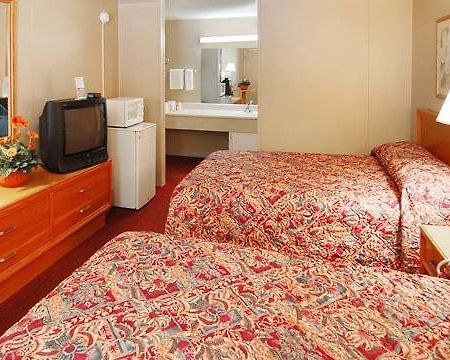 Econo Lodge University Arena Charlottesville Zimmer foto
